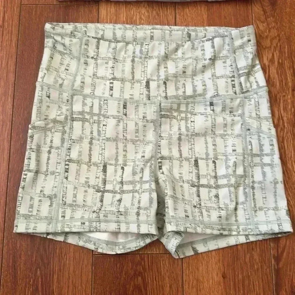 Mono B active/workout set - Picture 6 of 7